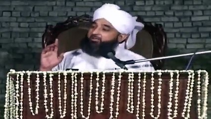 khobsorat Orat ka Rasta Ak Khobsorat Nojwan Rokta h