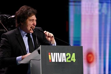 Milei mantiene la tensión con Pedro Sánchez mientras niega que haya una crisis diplomática entre ambos países