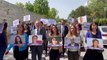 DEM Parti milletvekilleri, Kobanî davasında verilen cezaları protesto etmek amacıyla Adalet Bakanlığı’na yürüdü.