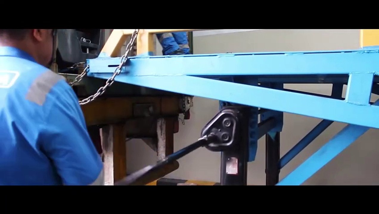 JUAL MOBILE LOADING & UNLOADING DOCK - UP-RAMP