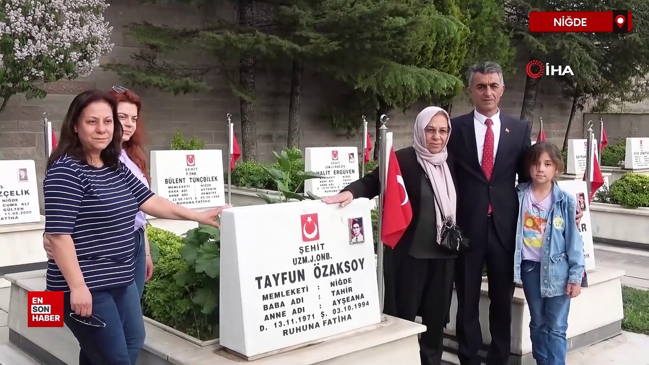 Niğde'de 30 yıldır şehit oğlunun sembolik mezarını ziyaret ediyor