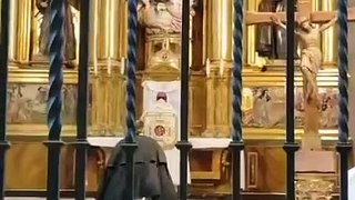 Las clarisas de Belorado aparecen en una celebración junto a su 'obispo' Pablo de Rojas
