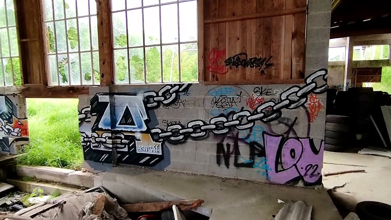 URBEX 2 PETITES MAISONS ET 1 USINE LE 16 MAI 2024