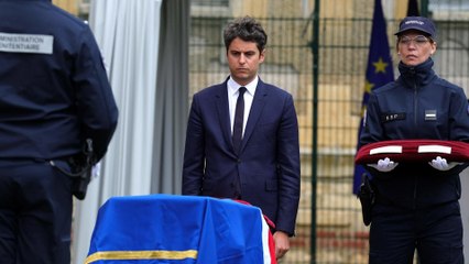 Surveillants tués dans l’Eure : « Leur mort ne restera pas impunie », déclare Attal lors de l’hommage national