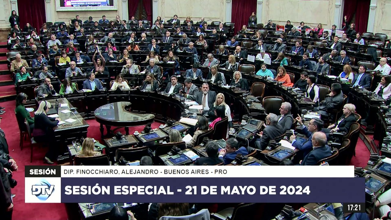 Finocchiaro apuntó a De Loredo al tratarse el financiamiento universitario en Diputados: "Quién sabe qué culpas tiene que lavar para habernos metido en esto"