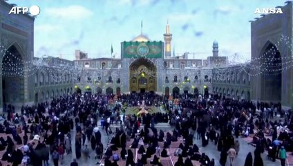 Download Video: Raisi, gli iraniani in lutto nella sua citta' natale di Mashhad