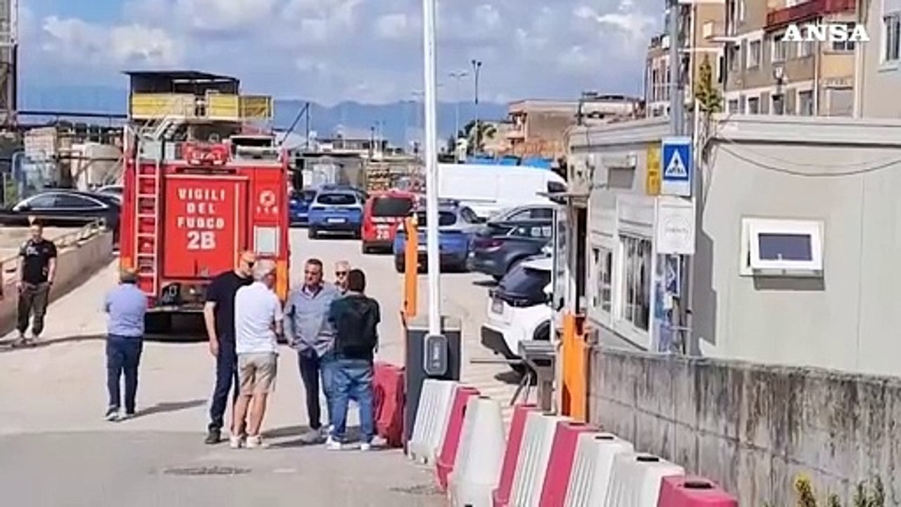 Incidente in un cantiere della metro a Napoli, morto un 20enne