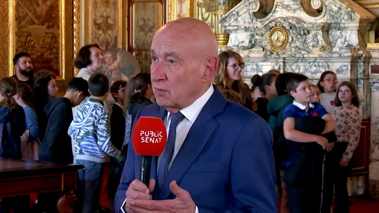 Nouvelle-Calédonie : « Il est temps de se protéger » des influences étrangères, pour Claude Malhuret