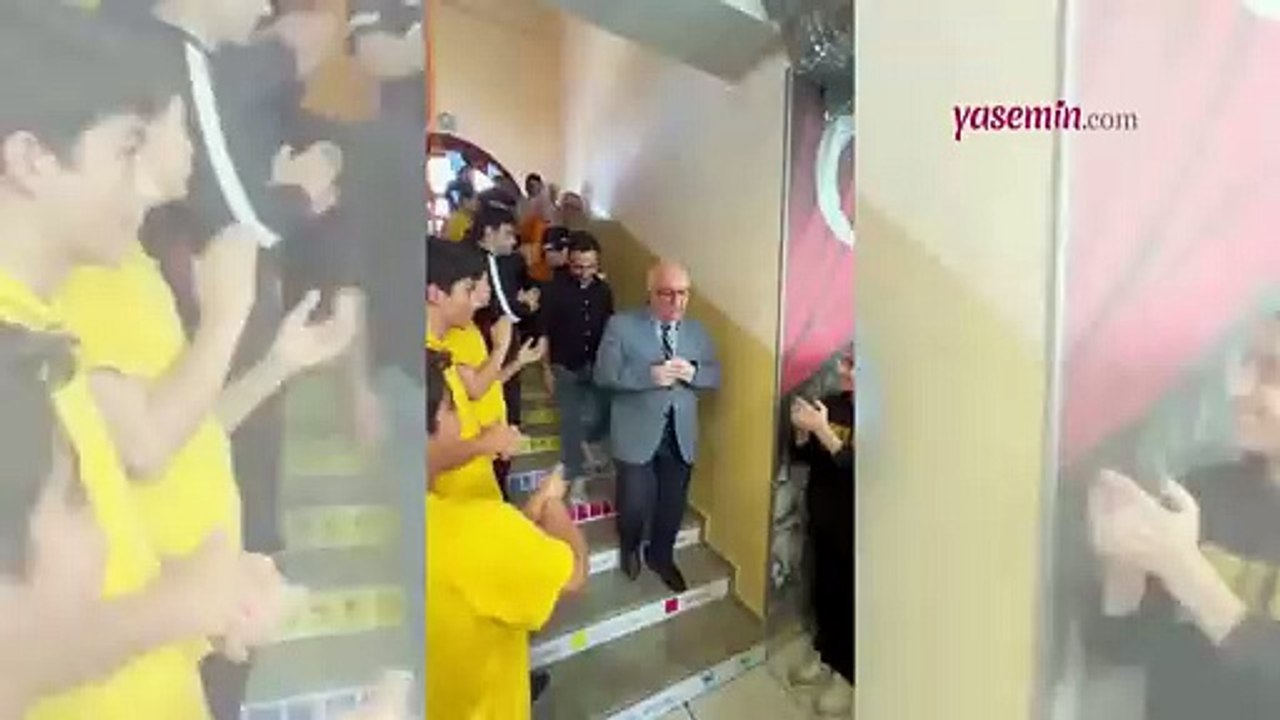 Emekli olan 45 yıllık öğretmene duygusal veda!