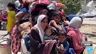 Palestinians flee northern Gaza as Israel strikes Jabalia refugee camp
