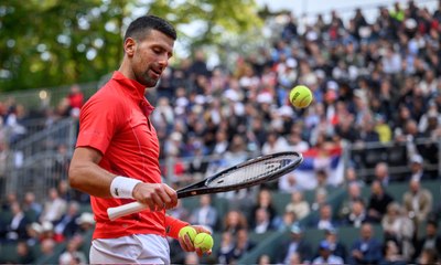 بداية موفقة لدجوكوفيتش في بطولة جنيف