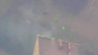 Russia, la superbomba distrugge palazzi interi - Video