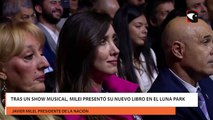 Tras un show musical, Milei presentó su nuevo libro en el Luna Park