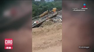 Vehículo de carga provoca derrumbe de un puente en San Luis Potosí; hay tres heridos