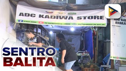 Скачать видео: P29/kilo na bigas sa Kadiwa Store ng DA sa Quezon City, maagang pinilahan