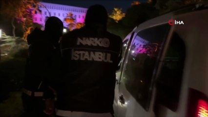Interpol kırmızı bültenle arıyordu... İstanbul'da yakalandı