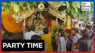 Thousands mark Buddha's birthday in Myanmar