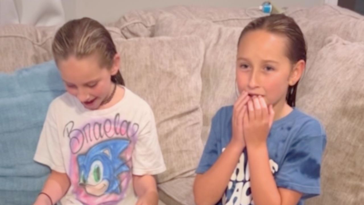 Sisters Surprise Reunion With Baby Brother After NICU Stay | Happily TV