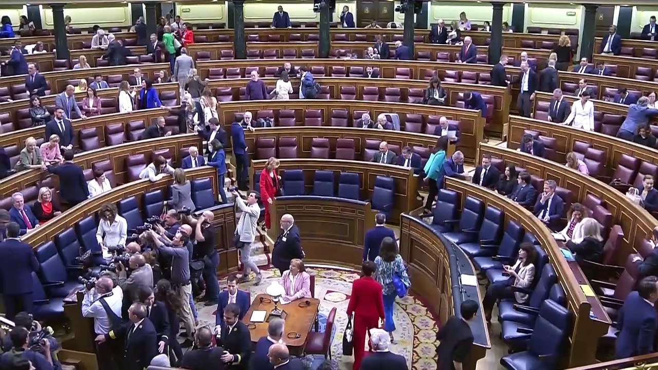 El Gobierno se abre a negociar la Ley del Suelo con el PP y sus aliados ...