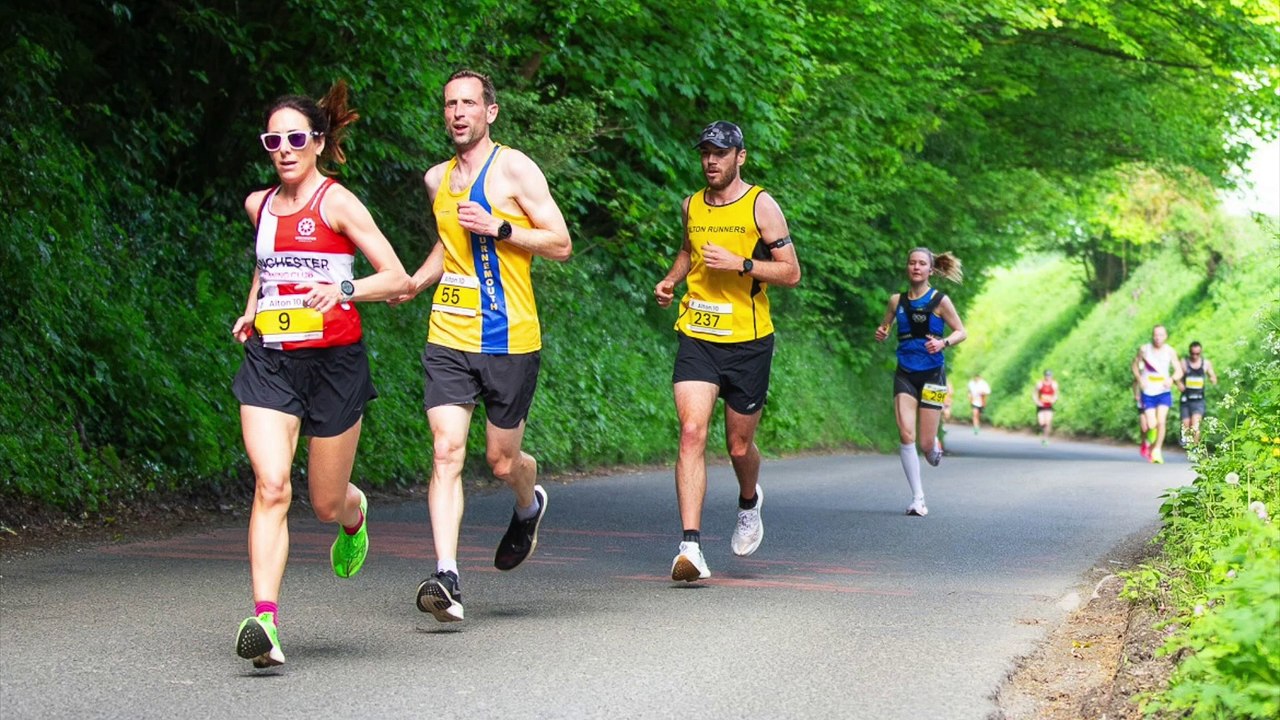 Alton ten-mile road race