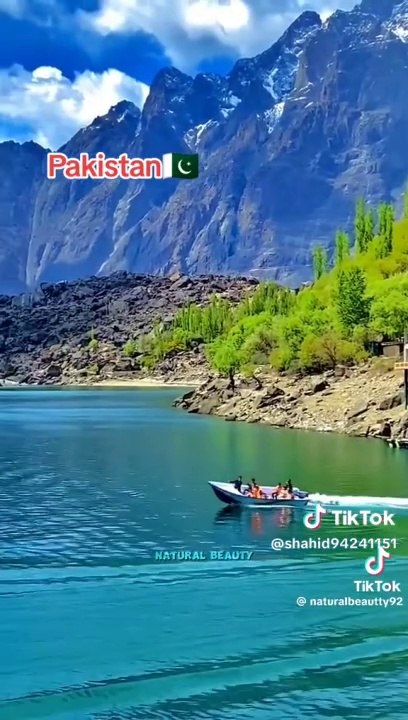 Natural constructions beautiful beach & valley