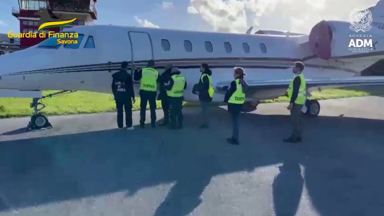 Operazione Hidden Flight, sequestrato jet privato per frode