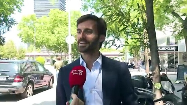 La actitud de Enrique Solís al preguntarle por su supuesta ruptura con Vicky Martín Berrocal
