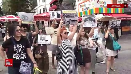 Hayvanseverlerden sokak hayvanlarına yönelik 'yasal düzenleme' tepkisi