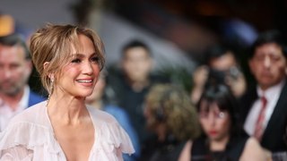 Jennifer Lopez Awkwardly Dodged a Question About Those Ben Affleck Divorce Rumors