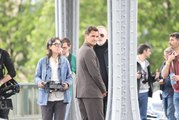 Paris : Roger Federer tourne une pub près de la tour Eiffel