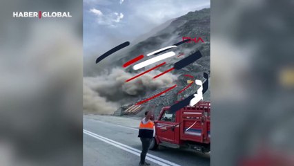 Artvin-Erzurum kara yolunda heyelan: Etraf toz bulutuyla kaplandı