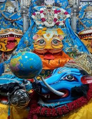 भगवान वराह प्रगट हुए , समुद्र में जाकर धरती ले आए बाहर, श्रद्धालुओं ने किया नमन