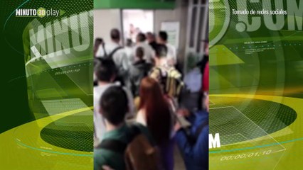 Qué susto! Un hombre irrumpió a la fuerza en un taquilla del Metro de Medellín 
