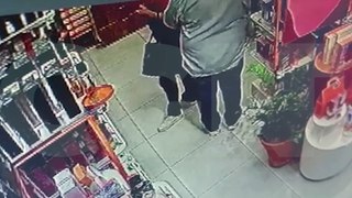 Vídeo mostra mulher furtando perfumes em Loja do Shopping JL, em Cascavel