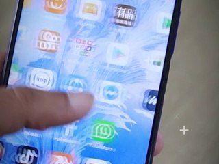 ¡Alerta! Dormir con el celular debajo de la almohada trae consecuencias, toma nota