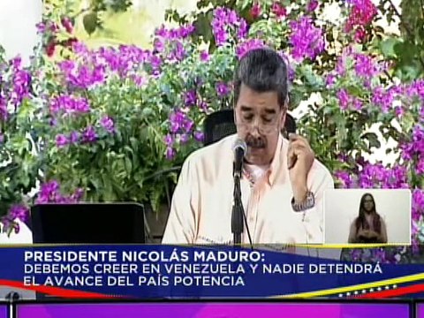 Pdte. Maduro anunció la entrega de becas para la preparación superior de científicos y científicas