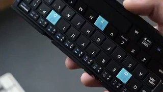 В китайских соцсетях завирусилась складная клавиатура BOW Foldable 3, которая превращает ваш смартфон в «ноутбук».