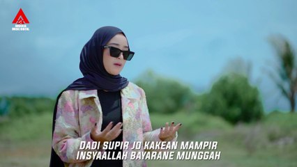 Wayae Supir Truk Tampil - Dini Kurnia [Official Music Video]
