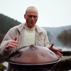 Une magnifique mélodie de handpan, par le musicien allemand Malte Marten !