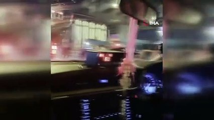 Taksici uyuyakaldı, direksiyona müşteri geçti