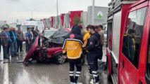 Bursa'da feci kaza: Karşıdan gelen araca çarparak can verdiler