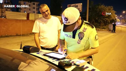 3. kez alkollü yakalanınca gülme krizine girdi: "İnsanlık hali" dedi