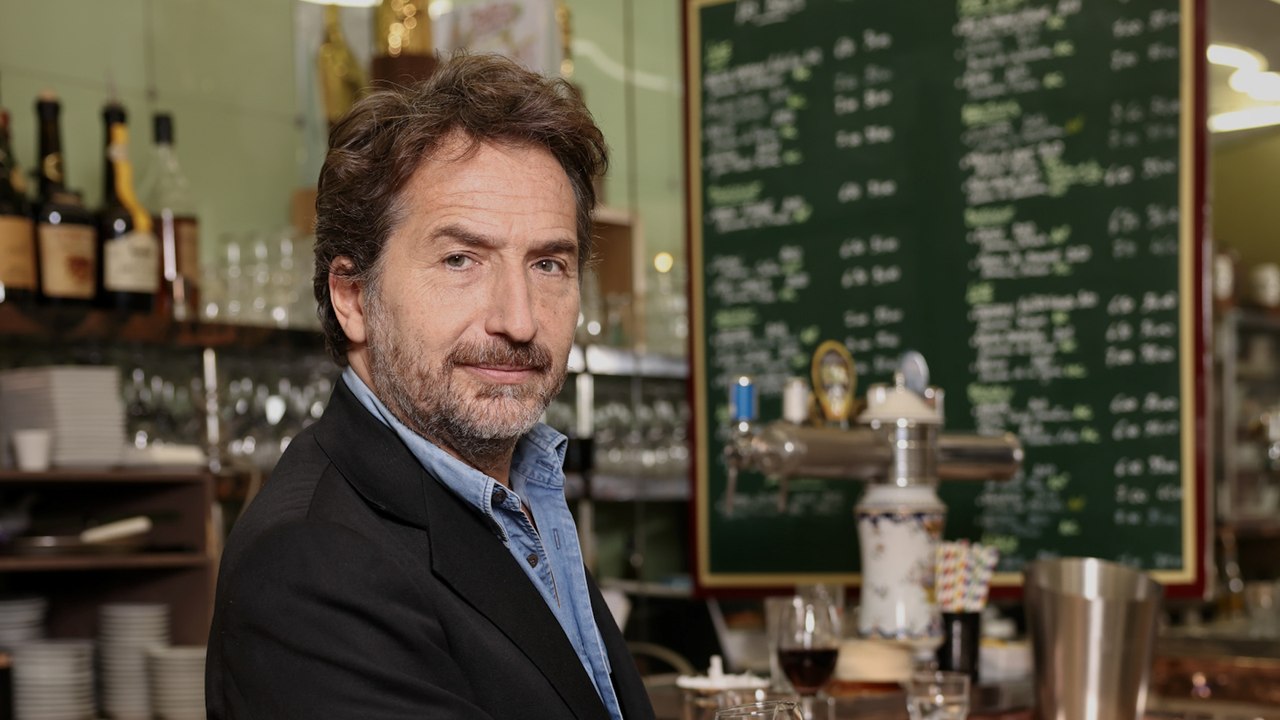 Édouard Baer accusé par six femmes d'agressions sexuelles