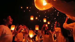 Buddhists in Indonesia mark Vesak Day with lanterns and prayers