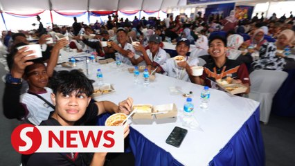 Malaysians find unity in their love for good food