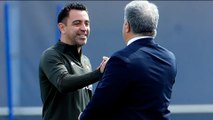 Laporta despide a Xavi antes del último partido ante el Sevilla