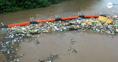 Wanda, en el río Juan Díaz, se enfrenta a la gran cantidad de basura