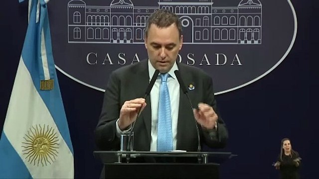 Manuel Adorni: Efectivamente esos alimentos existen”