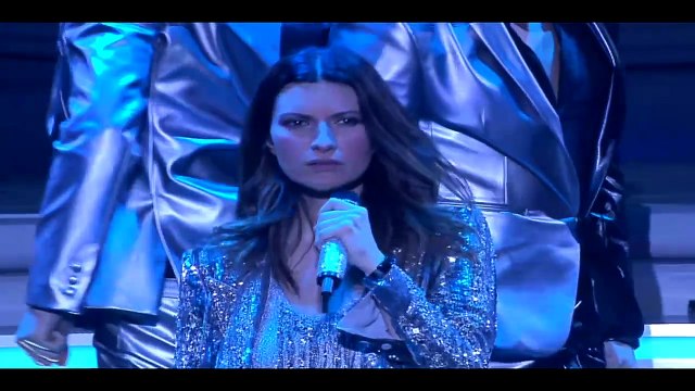 LAURA PAUSIN — Medley LUNA | LAURA PAUSINI - INEDITO - LIVE WORLD TOUR | EDTION SPECIALE