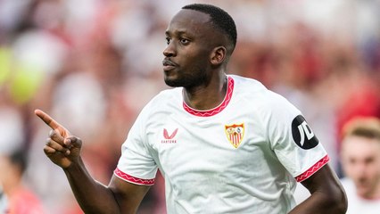 Sevilla Coach Criticizes Barcelona Over Xavi's Dismissal ⚽